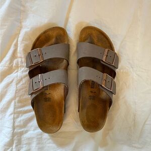 Women's Birkenstocks Arizona 'Stone'
